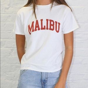 BRANDY MELVILLE MALIBU GRAPHIC T-SHIRT